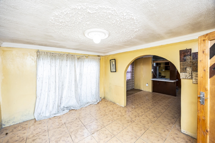 3 Bedroom Property for Sale in Amalinda North Eastern Cape